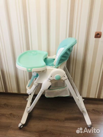 Детский стульчик для кормления