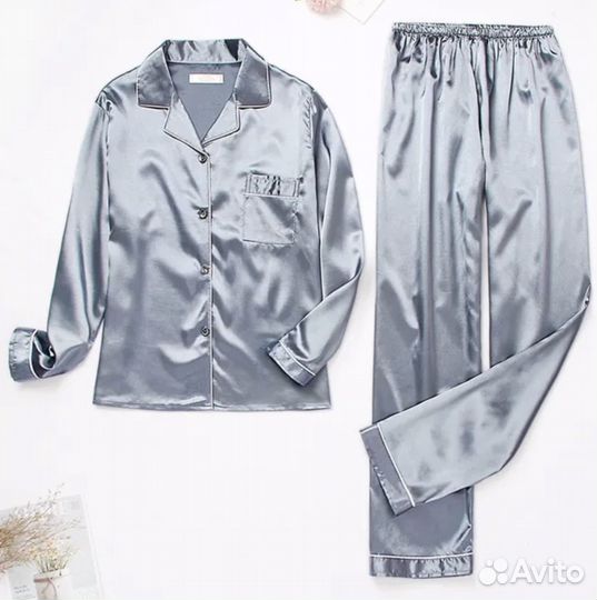 Пижама женская атласная