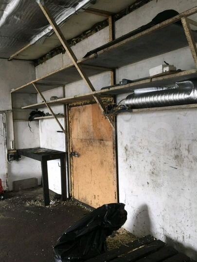 Гараж, > 30 м²