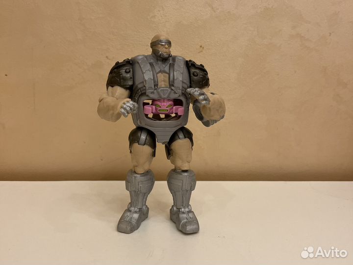 Крэнг из фильма игрушка черепашки ниндзя