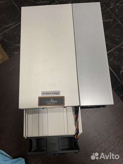 Antminer s19j pro 104 th