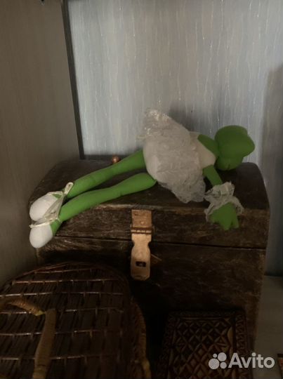 Интерьерная лягушка танцовщица