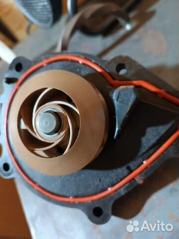 Водяная помпа Пежо 3008 120лс и термостат