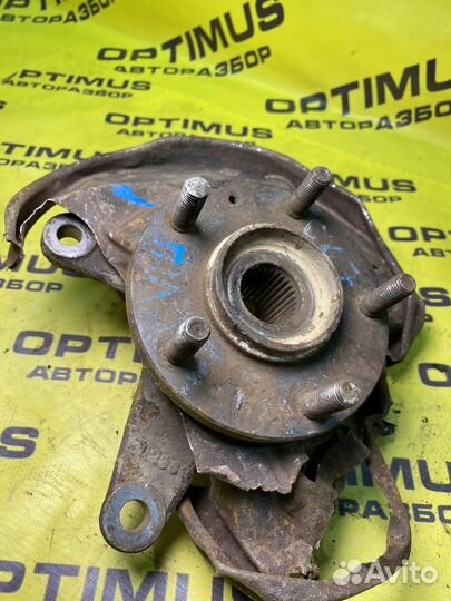 Кулак поворотный левый Mazda CX-7