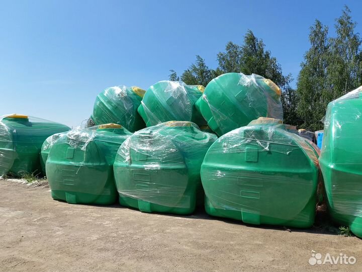 Емкость пластиковая 5 кубов