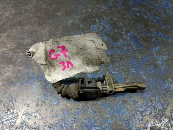 Датчик ABS задний Volkswagen Golf 7