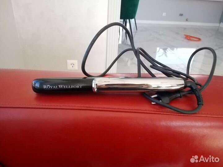 Выпрямитель для волос профессиональный