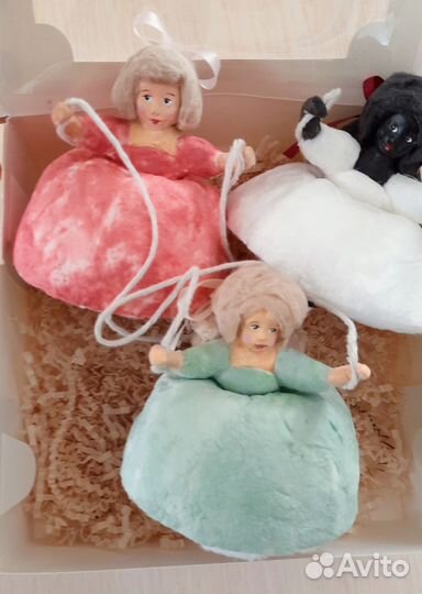 Ватные елочные игрушки девочка на качелях