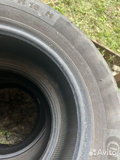 Continental ContiPremiumContact 5 215/60 R16 95H