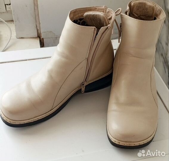 Ботинки женские