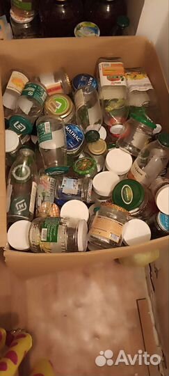 Продам банки с винтовыми крышками. Чистые, сухие