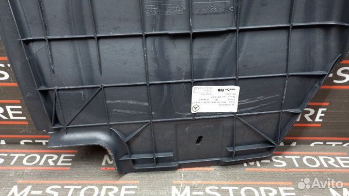 Накладка пола под задним сиденьем Mercedes-Benz