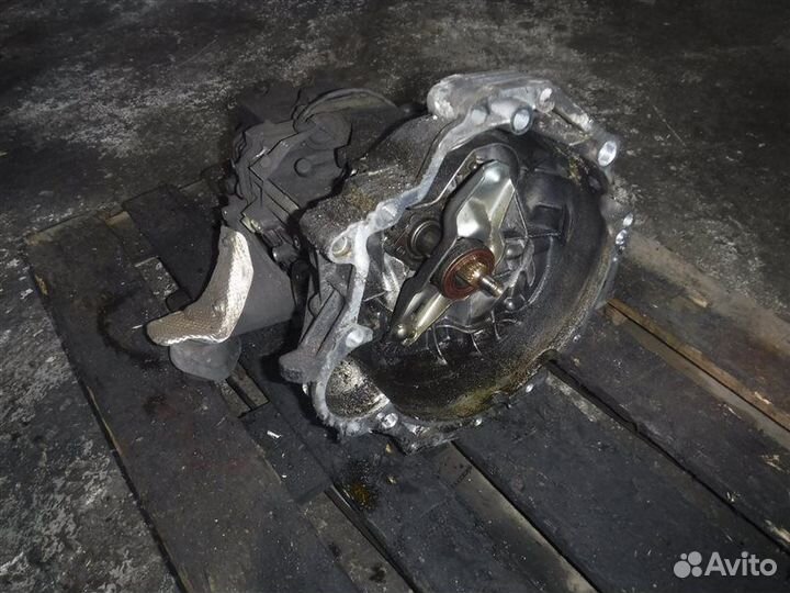 Коробка передач МКПП Volkswagen Passat