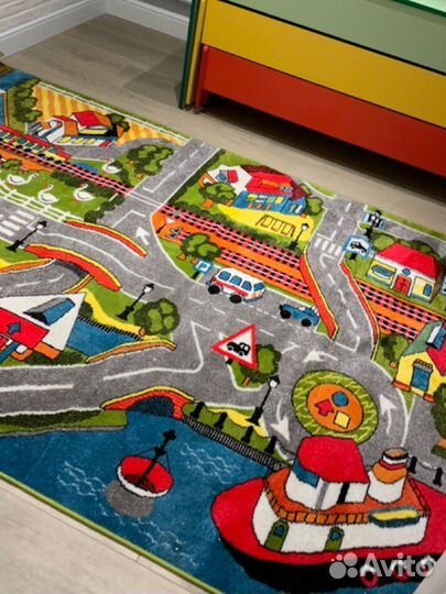 Ковер детский с дорогами и машинками