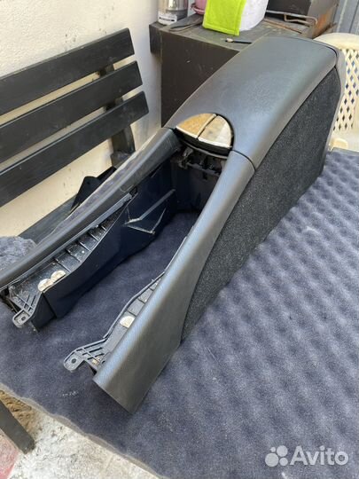 Подлокотник mercedes w211