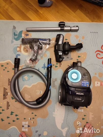 Пылесос Phillips PowerPro Active