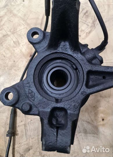 Кулак поворот Цапфа Ступ. Renault sandero stepway2