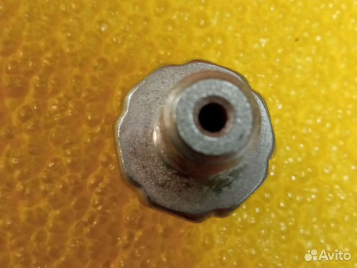 Датчик давления масла Daewoo nexia