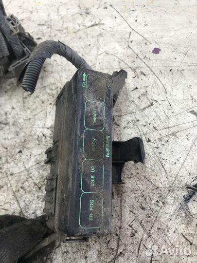 Блок предохранителей Nissan Cube