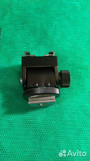 Устройство для поворота фотовспышки глв Зенит