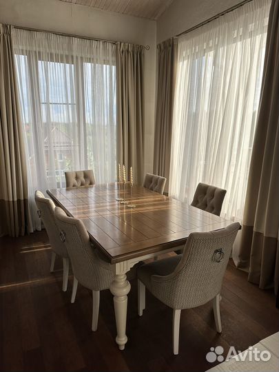 Стол обеденный раздвижной. Натуральное дерево