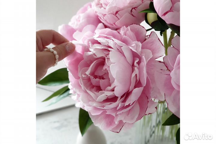 Пионы из фоамирана и глины декор для интерьера