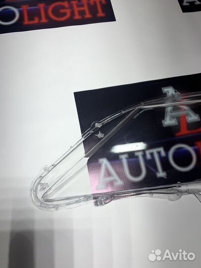 Стекло фары Toyota Camry V50 2011-2014 левое