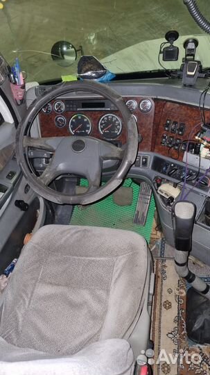 Freightliner FLC 120, 1999