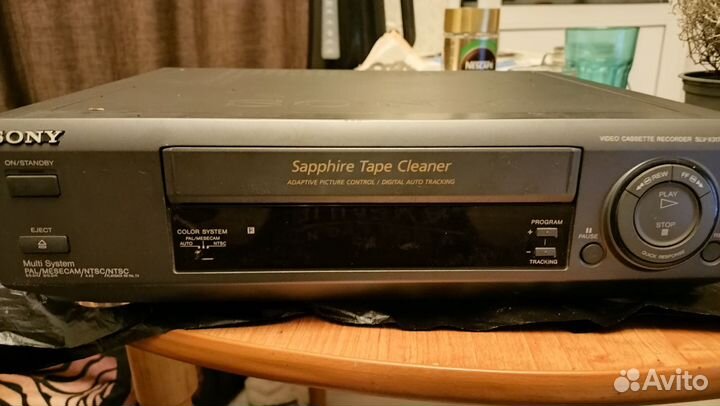 Видеомагнитофон sony