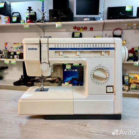 Швейная машина Brother