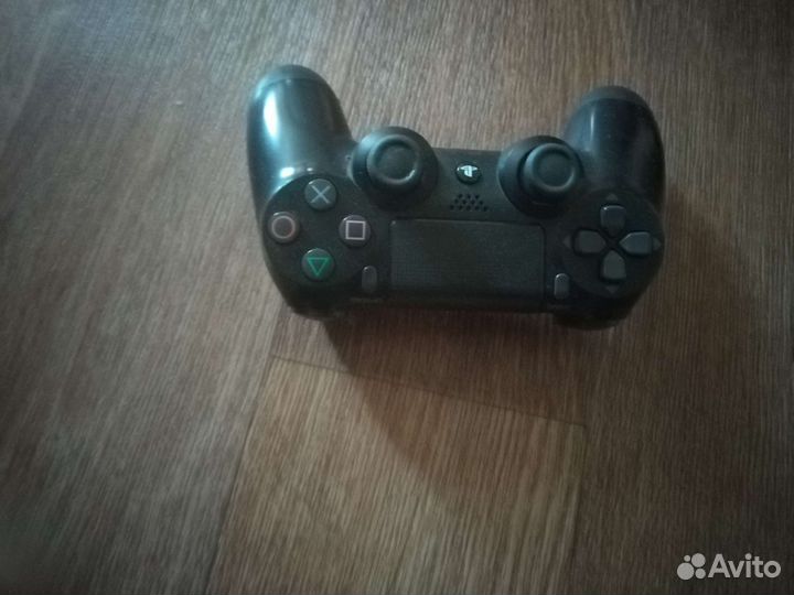 Sony PS4 Slim