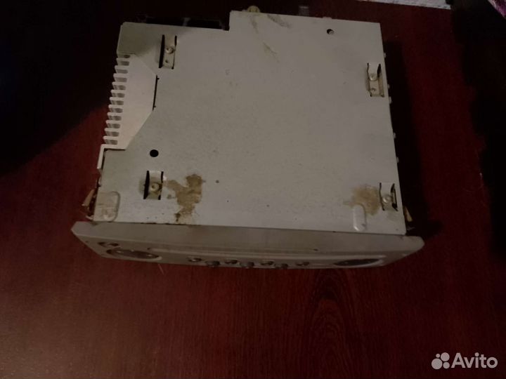 Автомагнитола от Рено оригинал