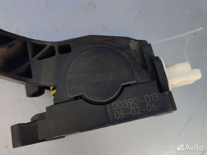 Пежо 206 электронная педаль газа