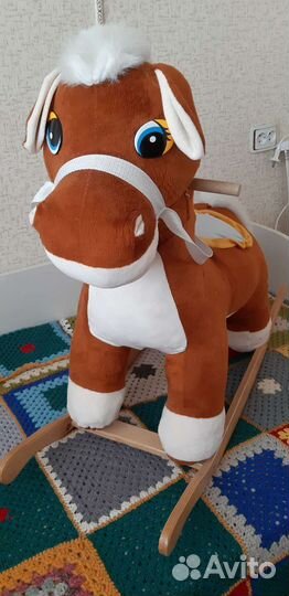 Детская качалка лошадь