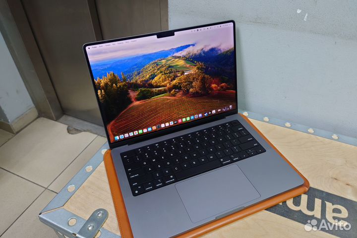 Macbook pro 14 m1 16 512