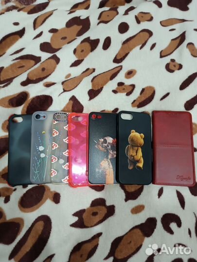 Чехлы на iPhone 7