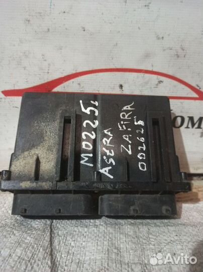 Блок управления вентилятором радиатора Opel Astra