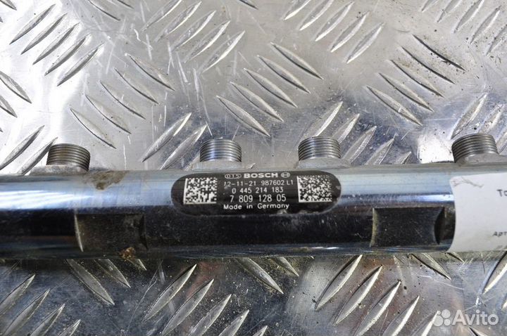 Б/У Топливная рампа BMW 1 E81 рестайлинг 2007