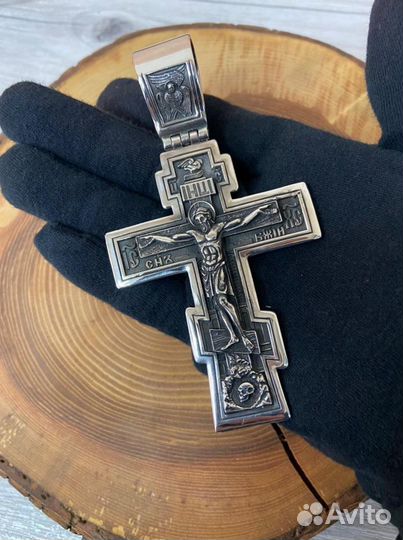 Серебряный крест