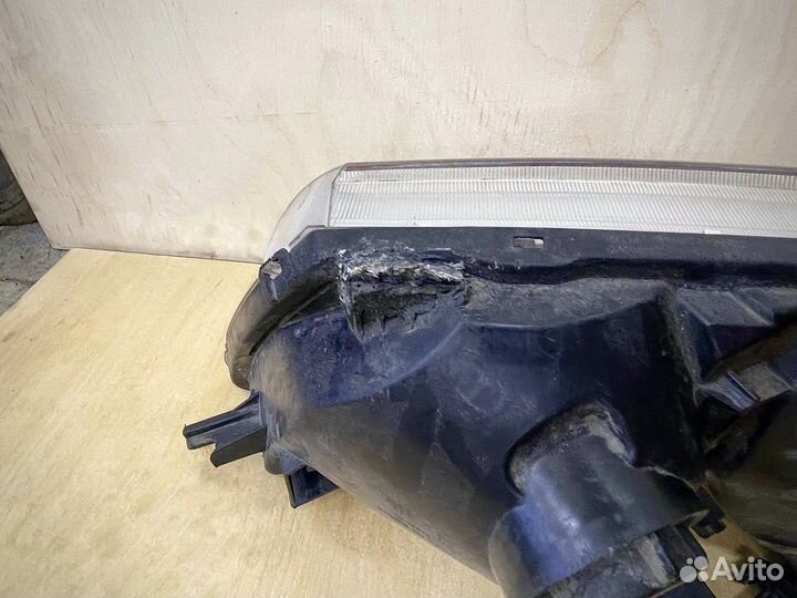 Фара правая nissan almera classic