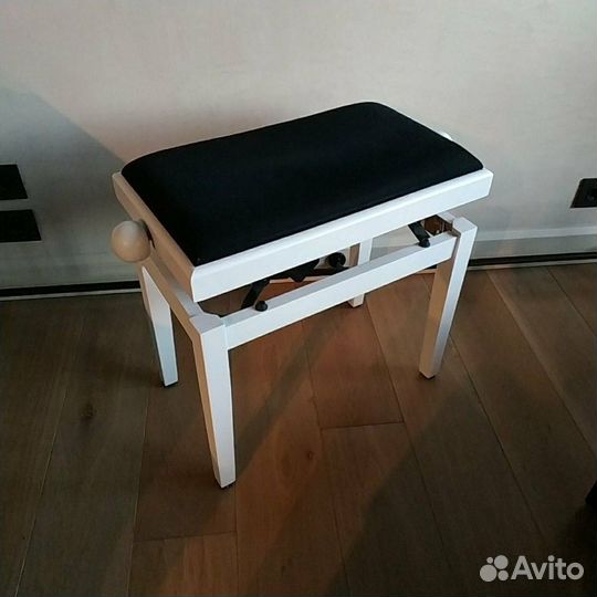 Банкетка для игры на пианино,рояле