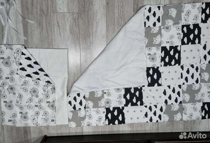 Бортики в кроватку