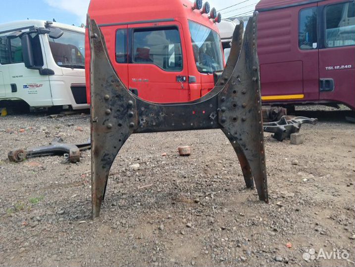 Траверса рамы поперечная Man Tga Tgs Tgx