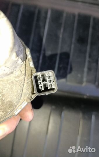 Дроссельная заслонка BMW X5 E70 3.0 si для N52B30