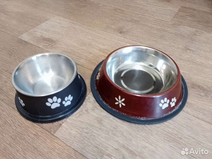 Миски для кошек и собак мелких пород