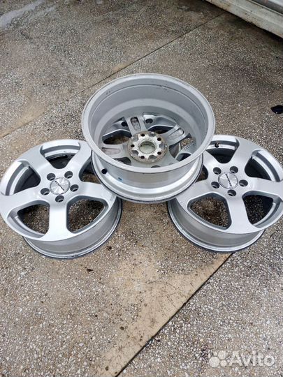 Литье диски r16X7J