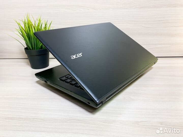 Ноутбук Acer Core i5/GeForce 940M/8Gb/SSD256Gb