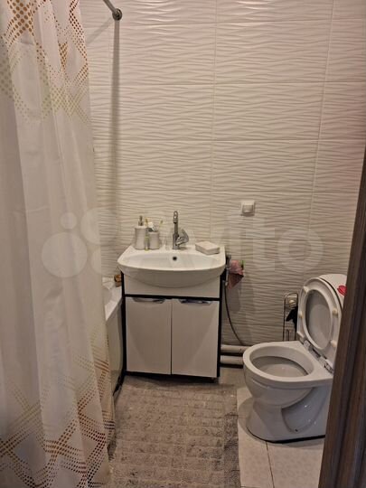 2-к. квартира, 55 м², 1/3 эт.