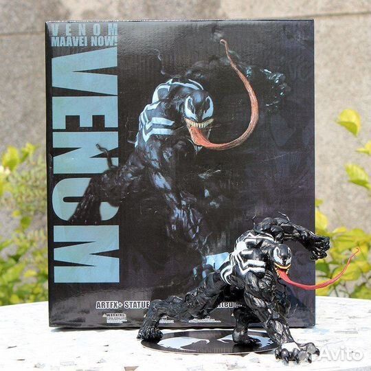 Фигурка venom