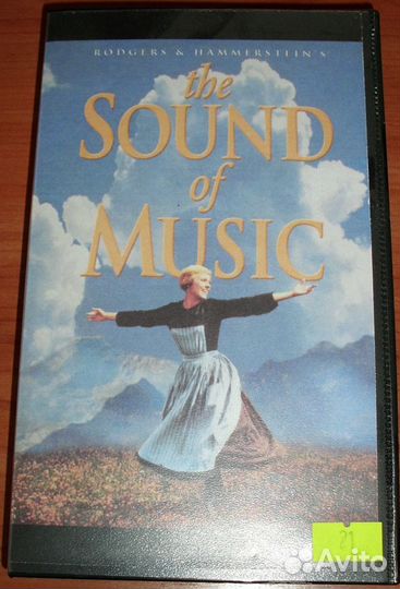 Видеокассеты Фильмы на английском языке 3 шт